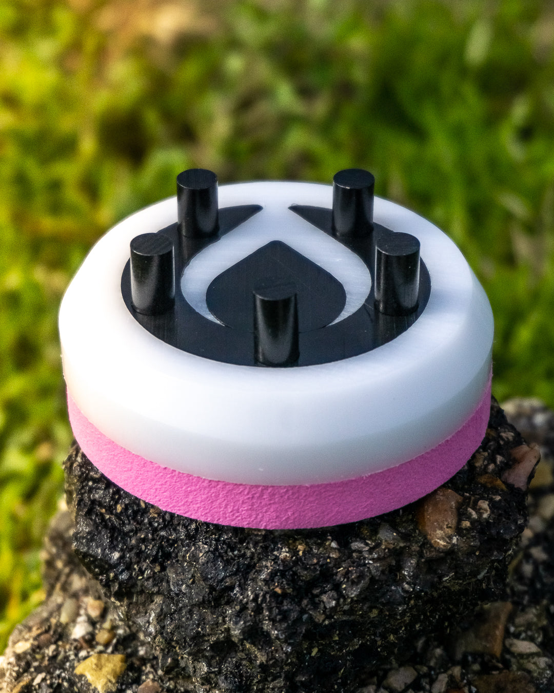 UB SLIDE PUCKS
